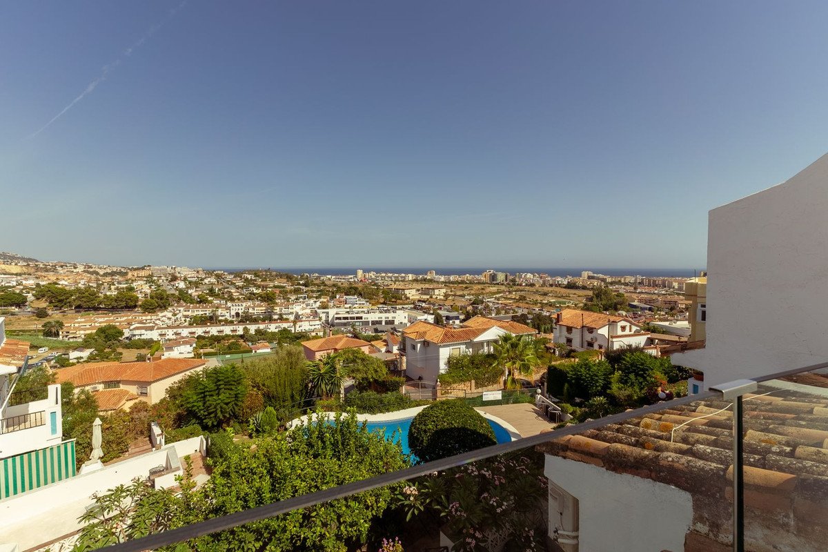 3 Bed Townhouse in El Coto