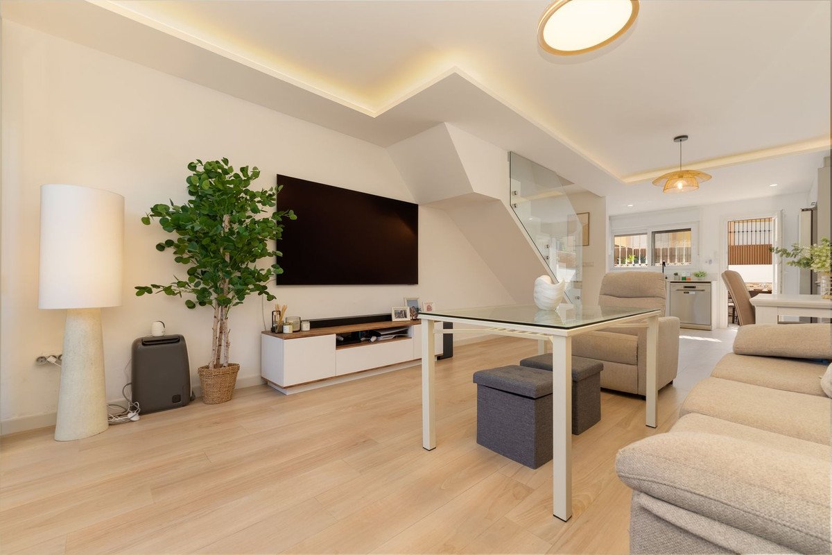 3 Bed Townhouse in El Coto