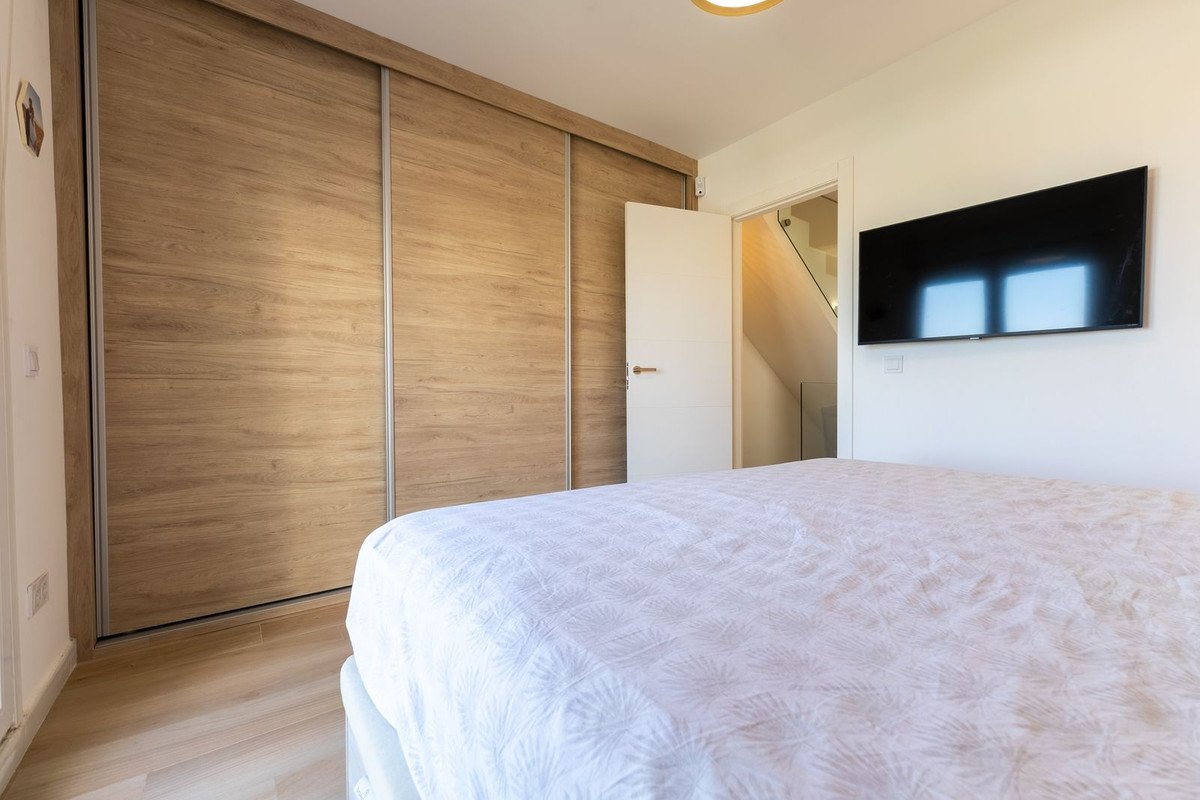 3 Bed Townhouse in El Coto