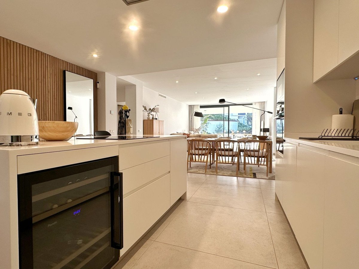 2 Bed Ground Floor Apartment in Cabopino