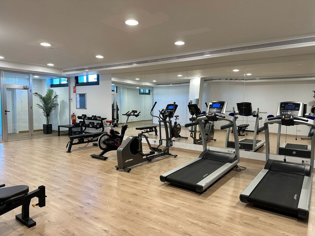 2 Bed Ground Floor Apartment in Cabopino