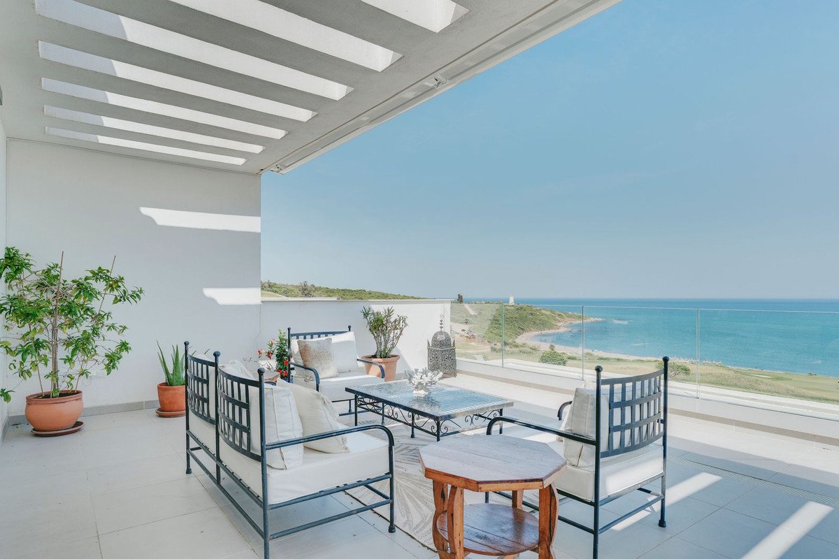 3 Bed Penthouse in La Alcaidesa