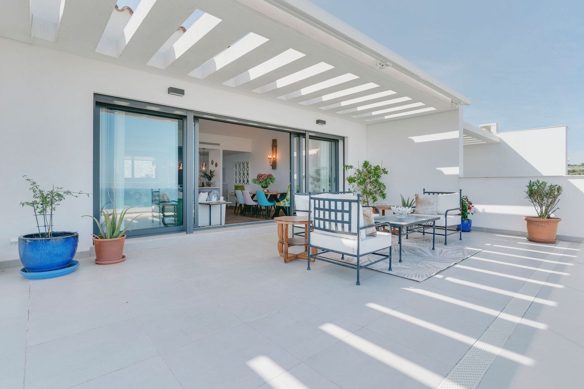 3 Bed Penthouse in La Alcaidesa