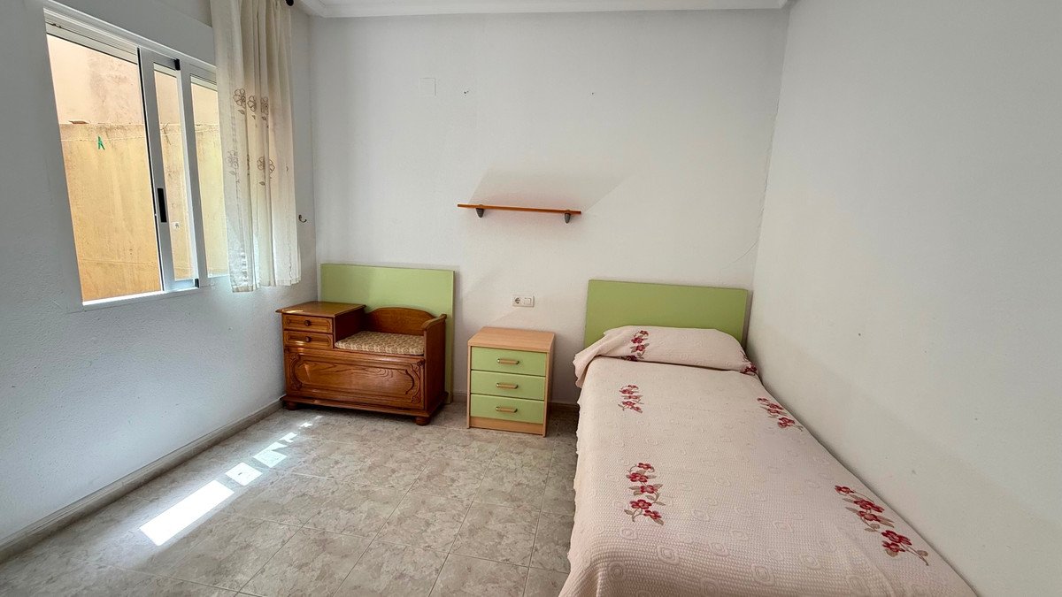 2 Bed Ground Floor Apartment in San Miguel de Salinas