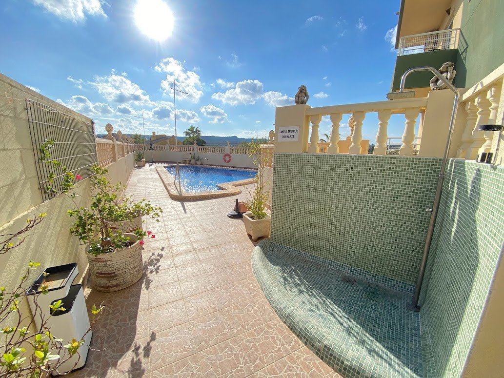 2 Bed Ground Floor Apartment in San Miguel de Salinas
