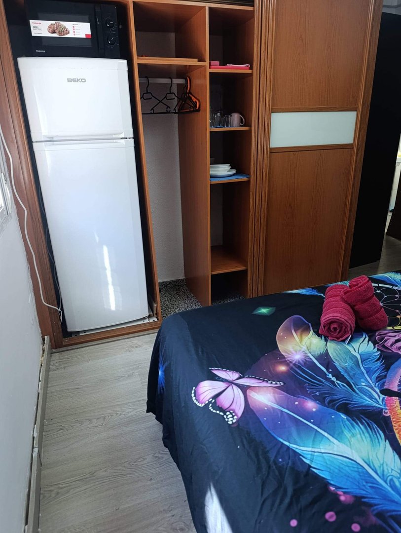 4 Bed Middle Floor Apartment in La Luz