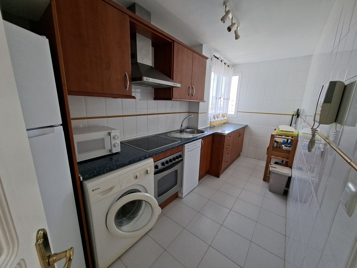 2 Bed Penthouse in La Duquesa