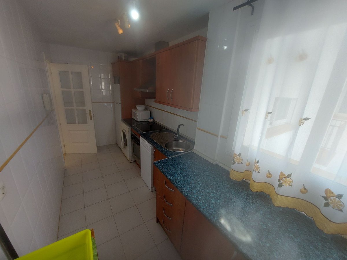 2 Bed Penthouse in La Duquesa