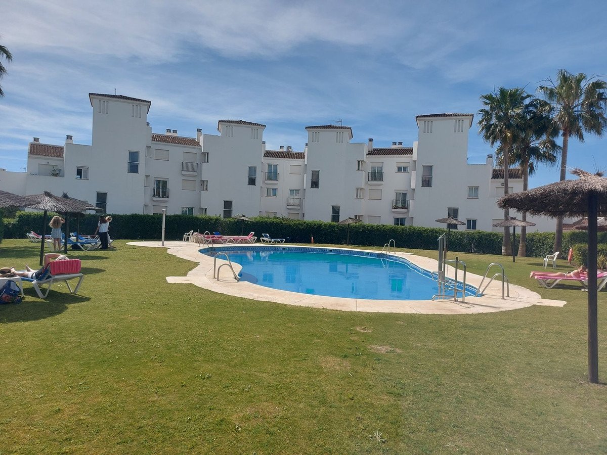 2 Bed Penthouse in La Duquesa