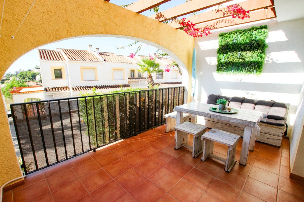 2 Bed Bungalow in Calpe