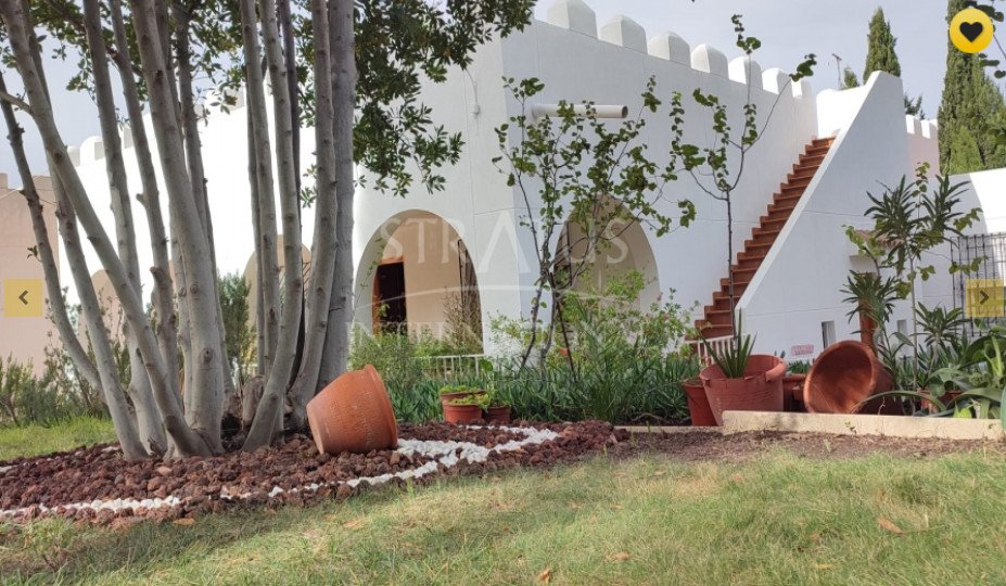 4 Bed Detached Villa in Sax