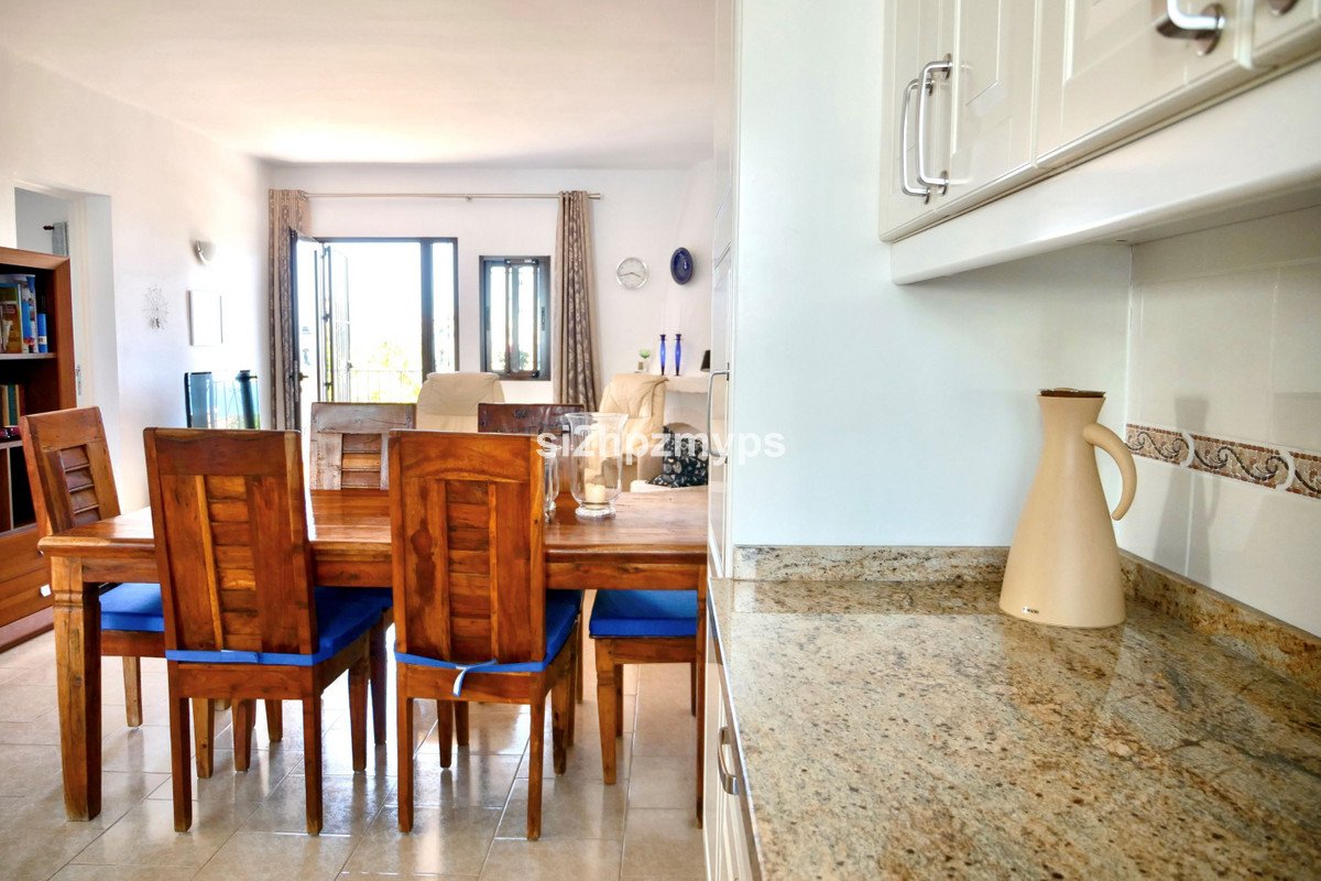 4 Bed Townhouse in Nerja