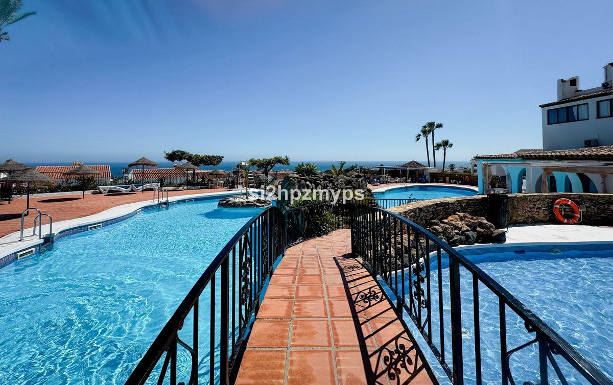 4 Bed Townhouse in Nerja