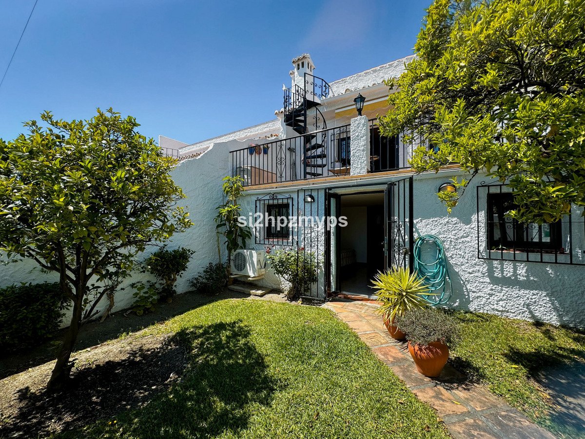 4 Bed Townhouse in Nerja