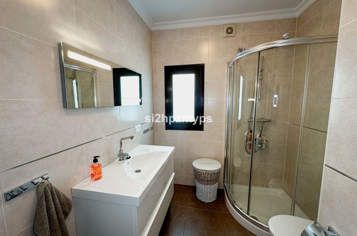 4 Bed Townhouse in Nerja