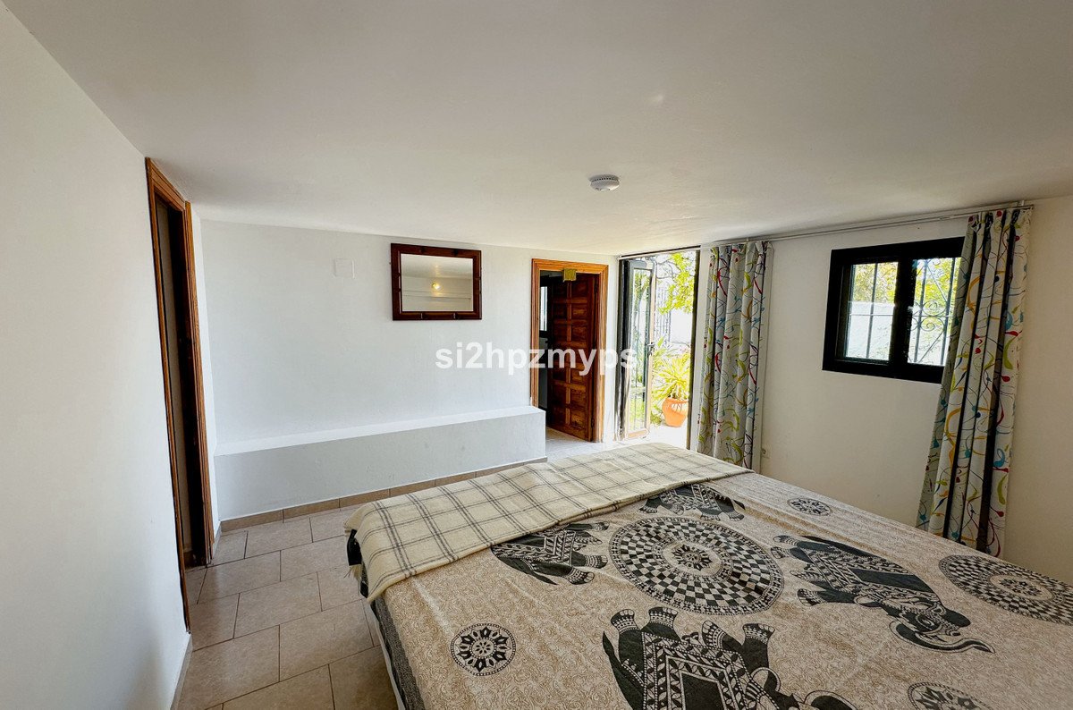 4 Bed Townhouse in Nerja