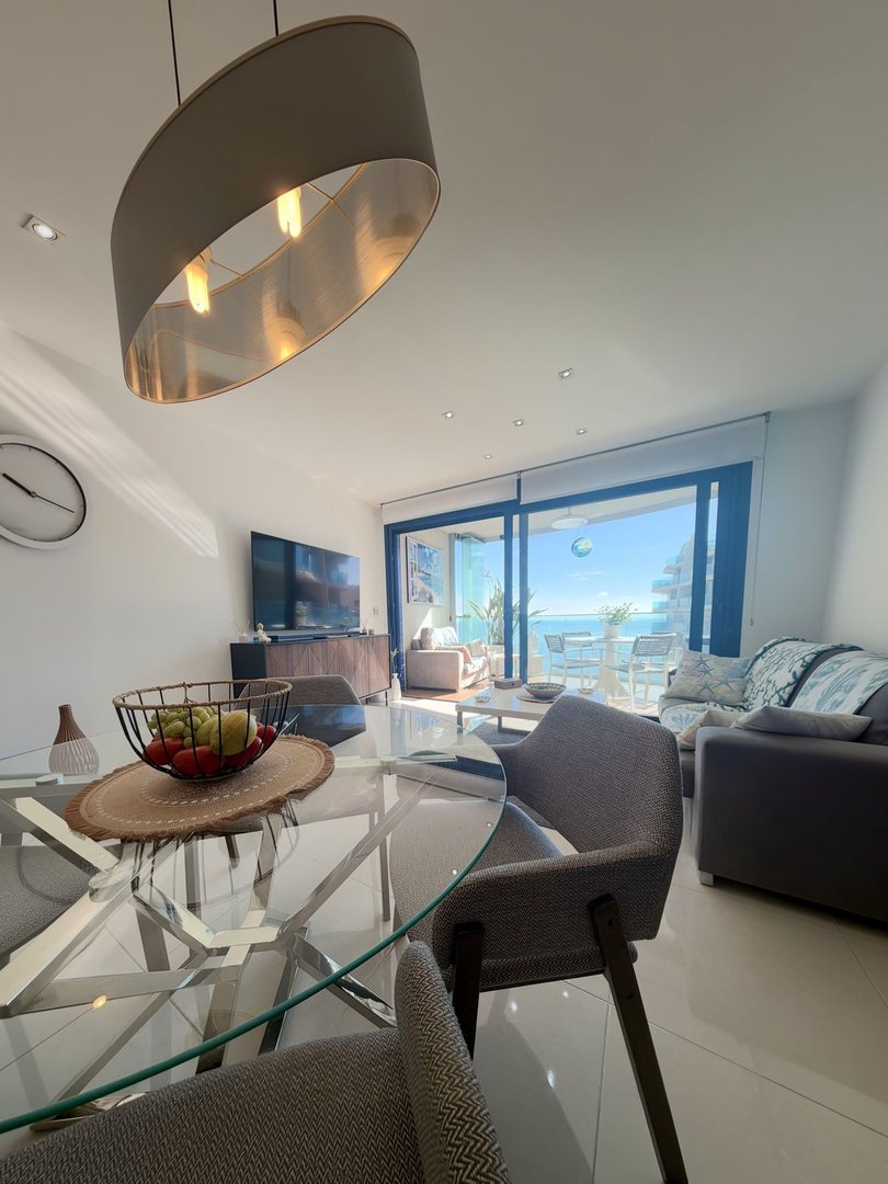 2 Bed Middle Floor Apartment in Punta Prima