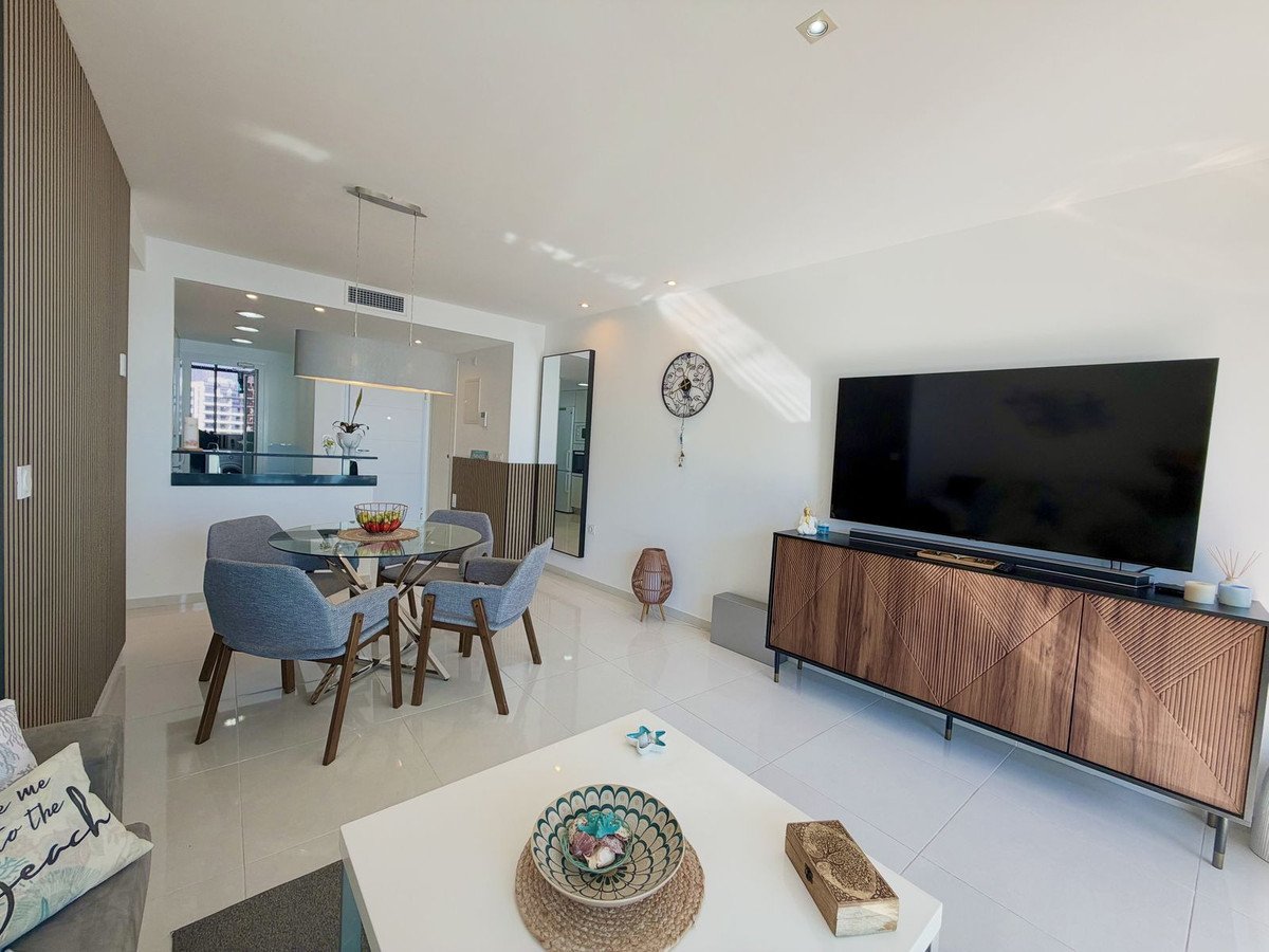 2 Bed Middle Floor Apartment in Punta Prima