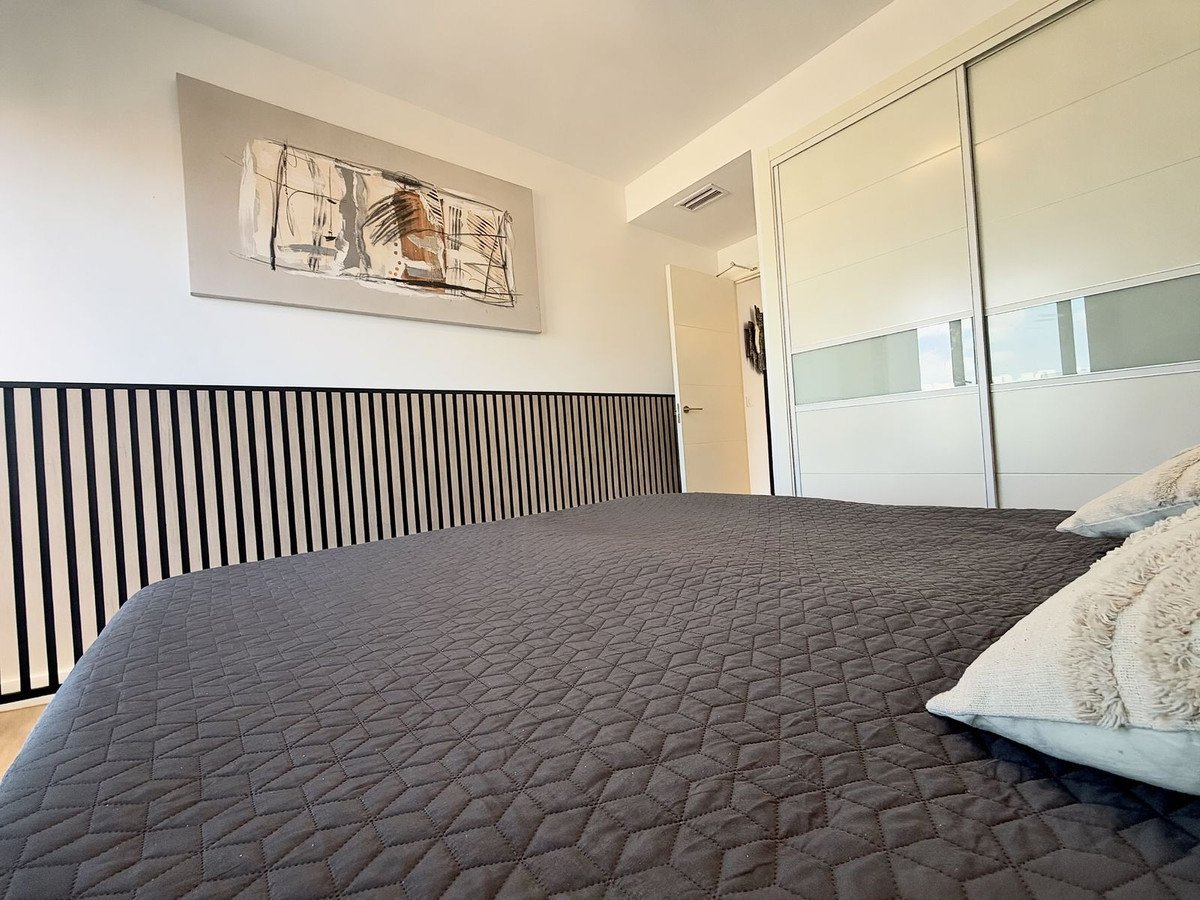 2 Bed Middle Floor Apartment in Punta Prima