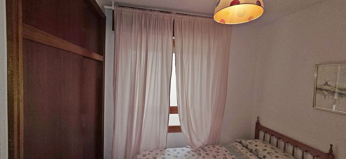 3 Bed Middle Floor Apartment in Torrevieja