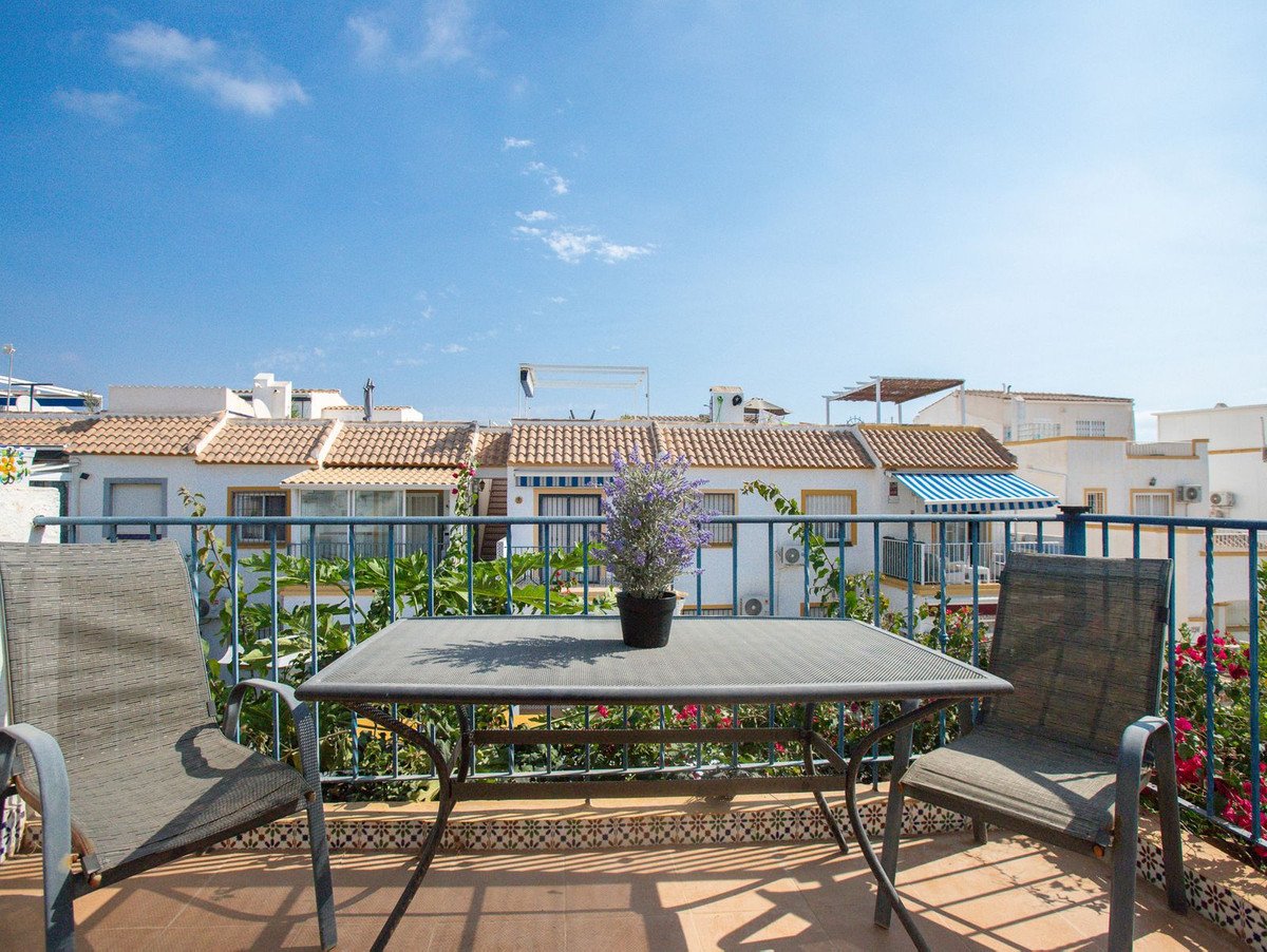 3 Bed Top Floor Apartment in La Florida