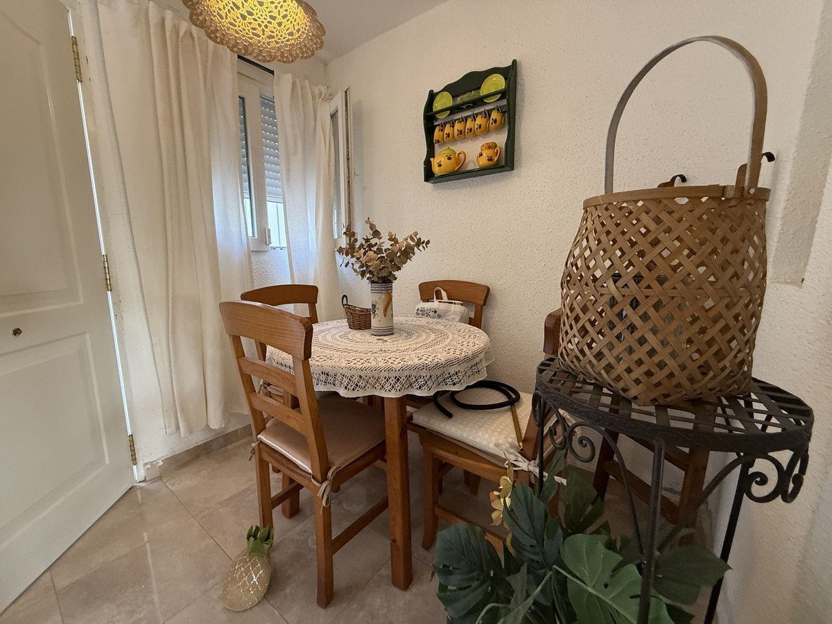 2 Bed Townhouse in Torrevieja