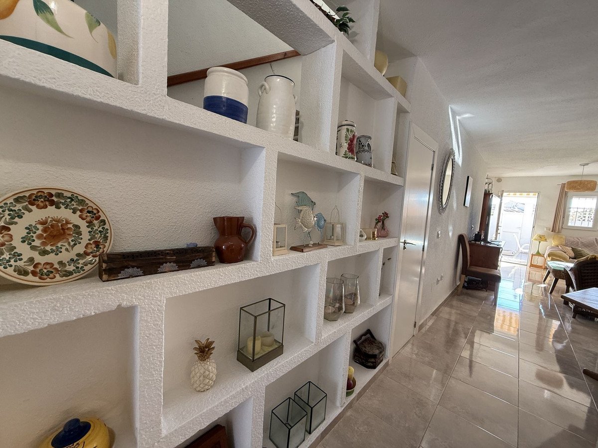 2 Bed Townhouse in Torrevieja