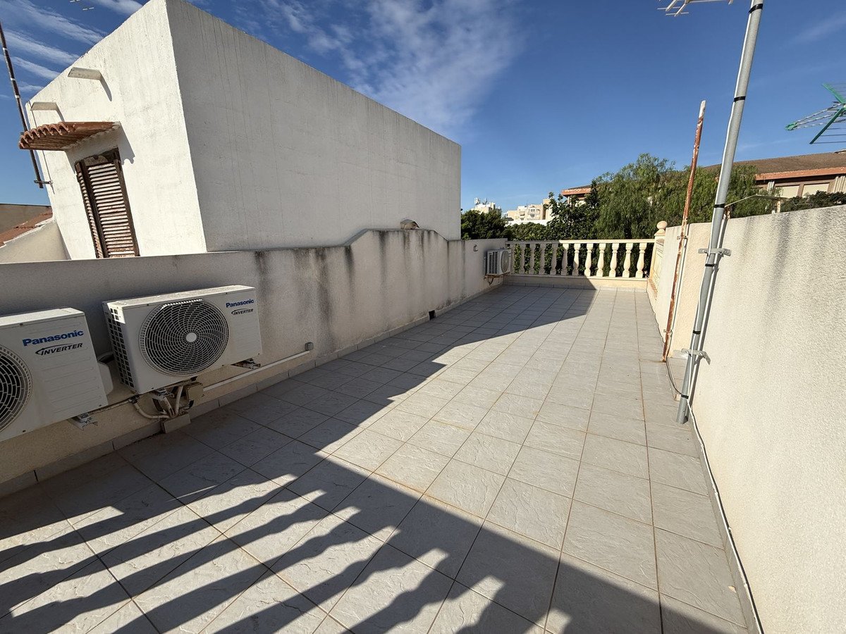2 Bed Townhouse in Torrevieja