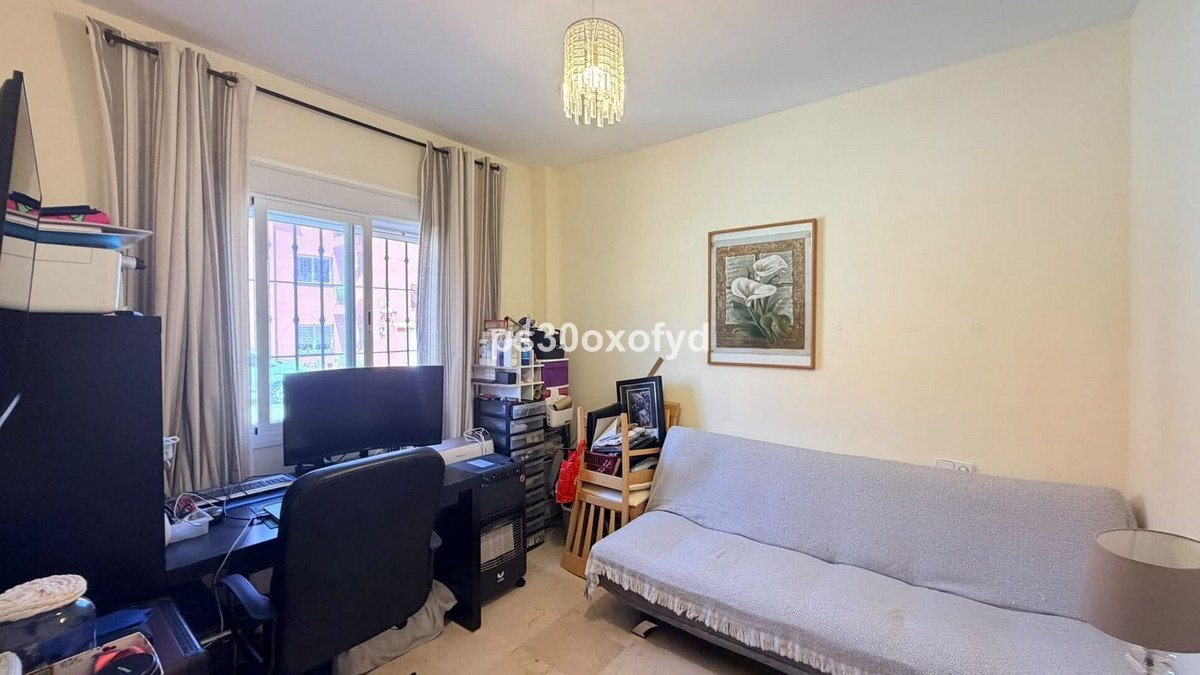 3 Bed Duplex in La Duquesa
