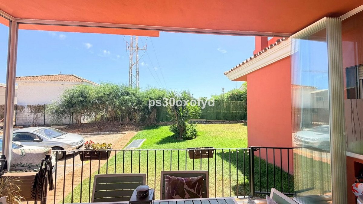 3 Bed Duplex in La Duquesa