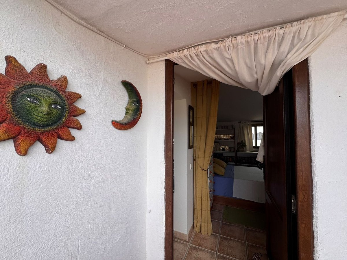 2 Bed Penthouse in Manilva