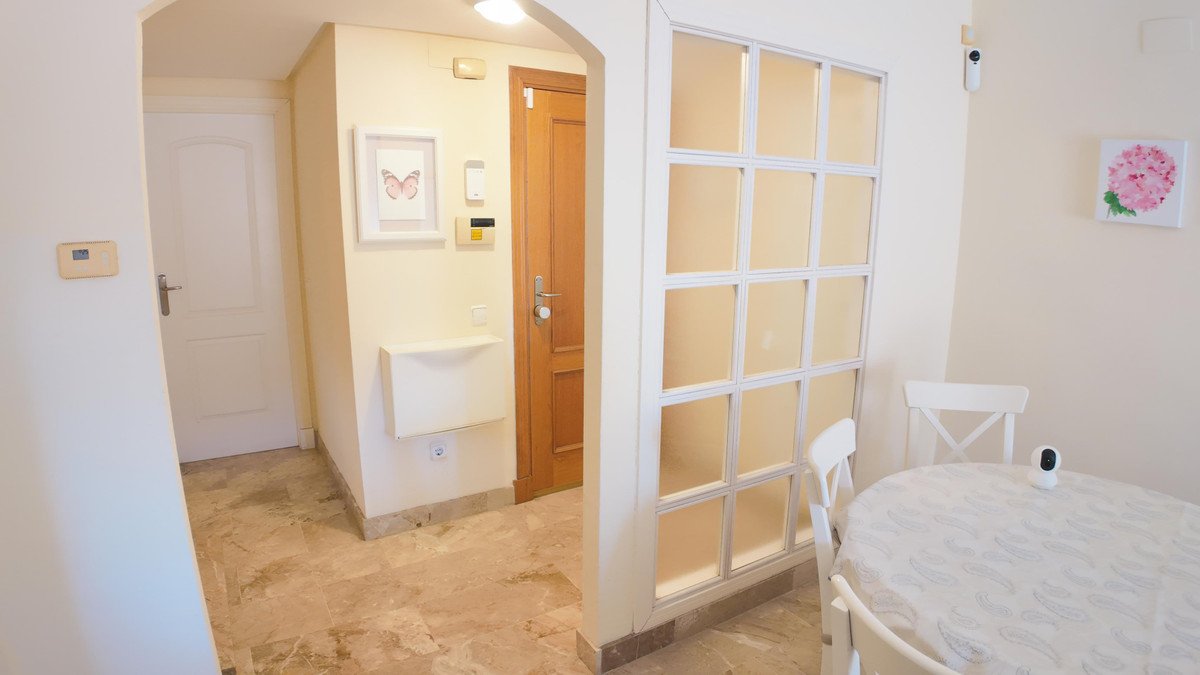 2 Bed Ground Floor Apartment in Estepona