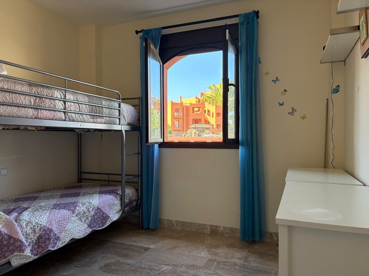 2 Bed Ground Floor Apartment in Estepona