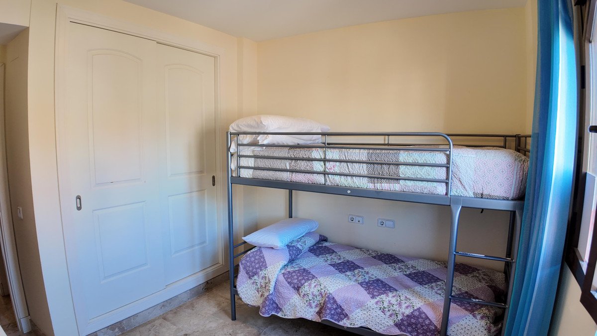 2 Bed Ground Floor Apartment in Estepona