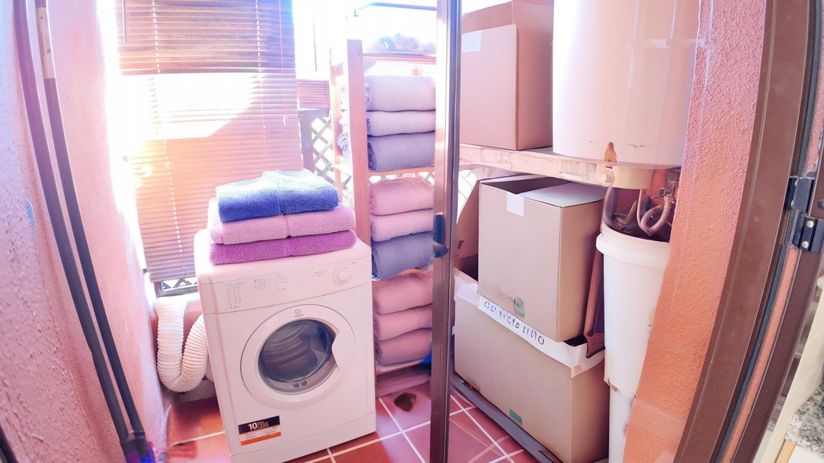 2 Bed Ground Floor Apartment in Estepona