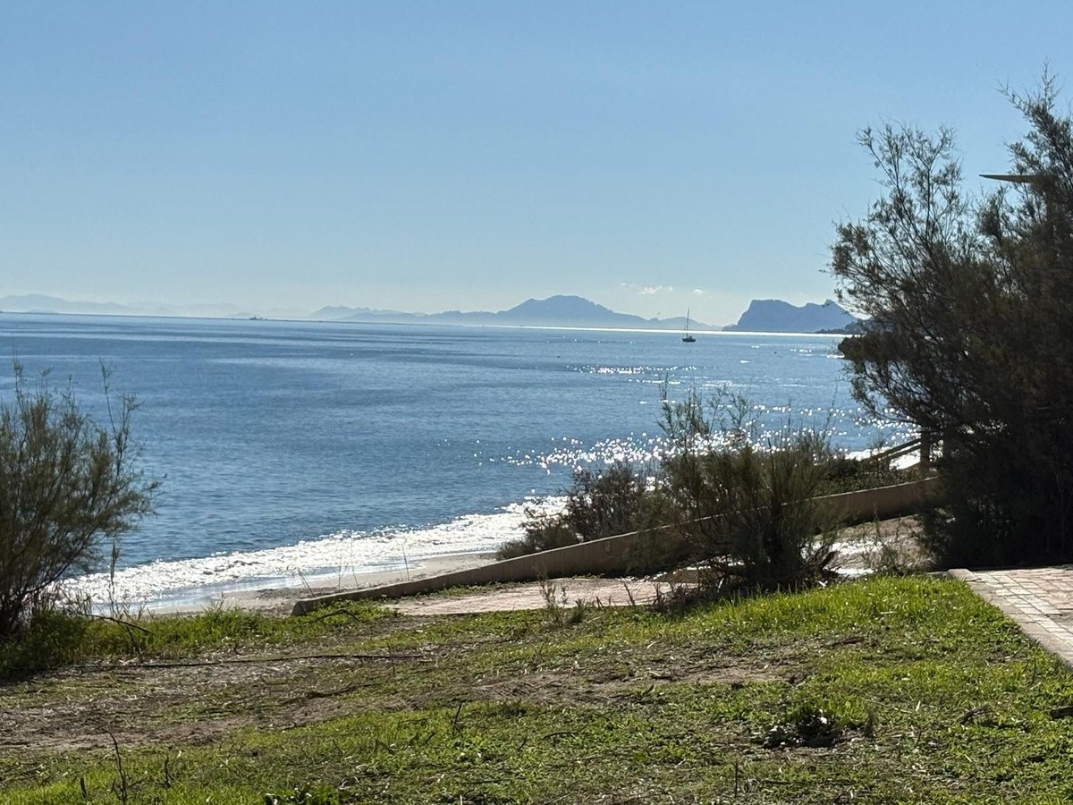 2 Bed Ground Floor Apartment in Estepona