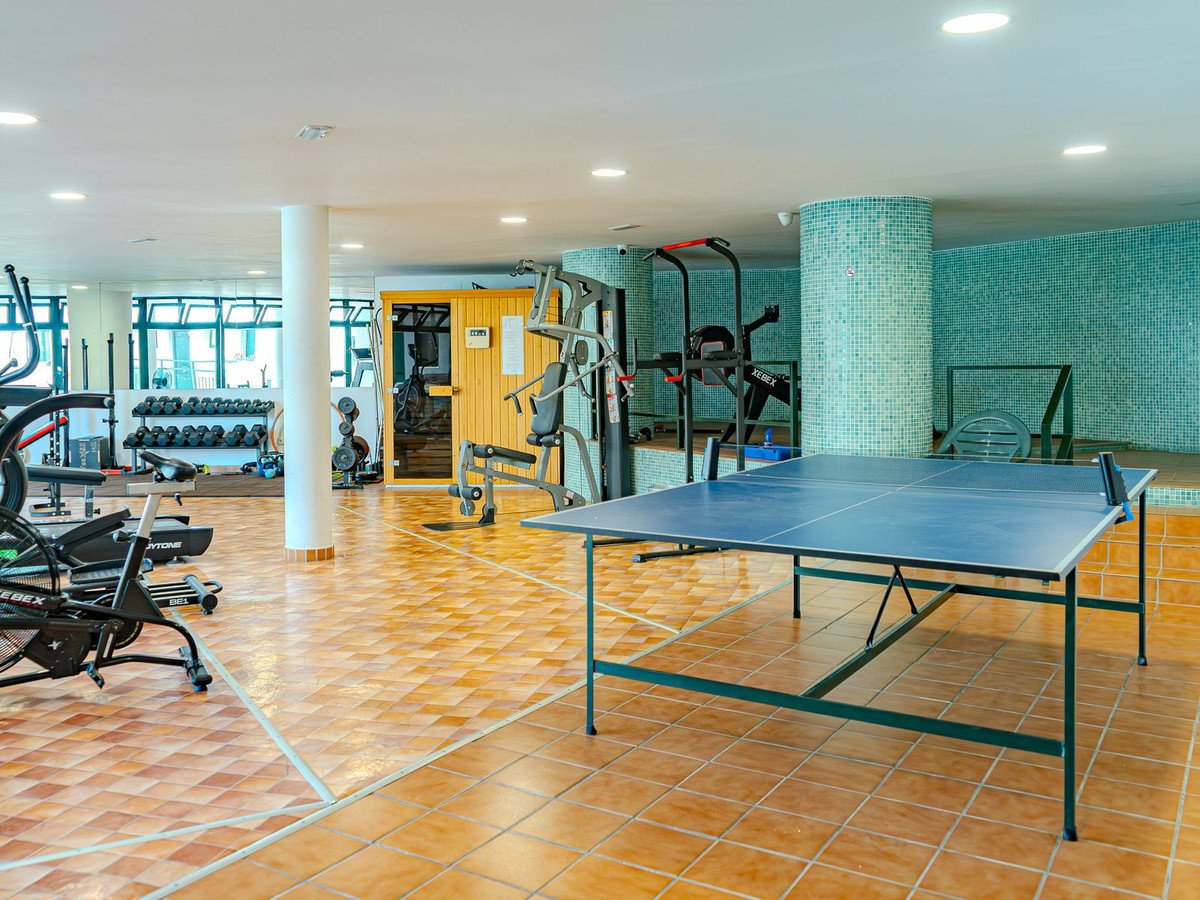3 Bed Middle Floor Apartment in Fuengirola