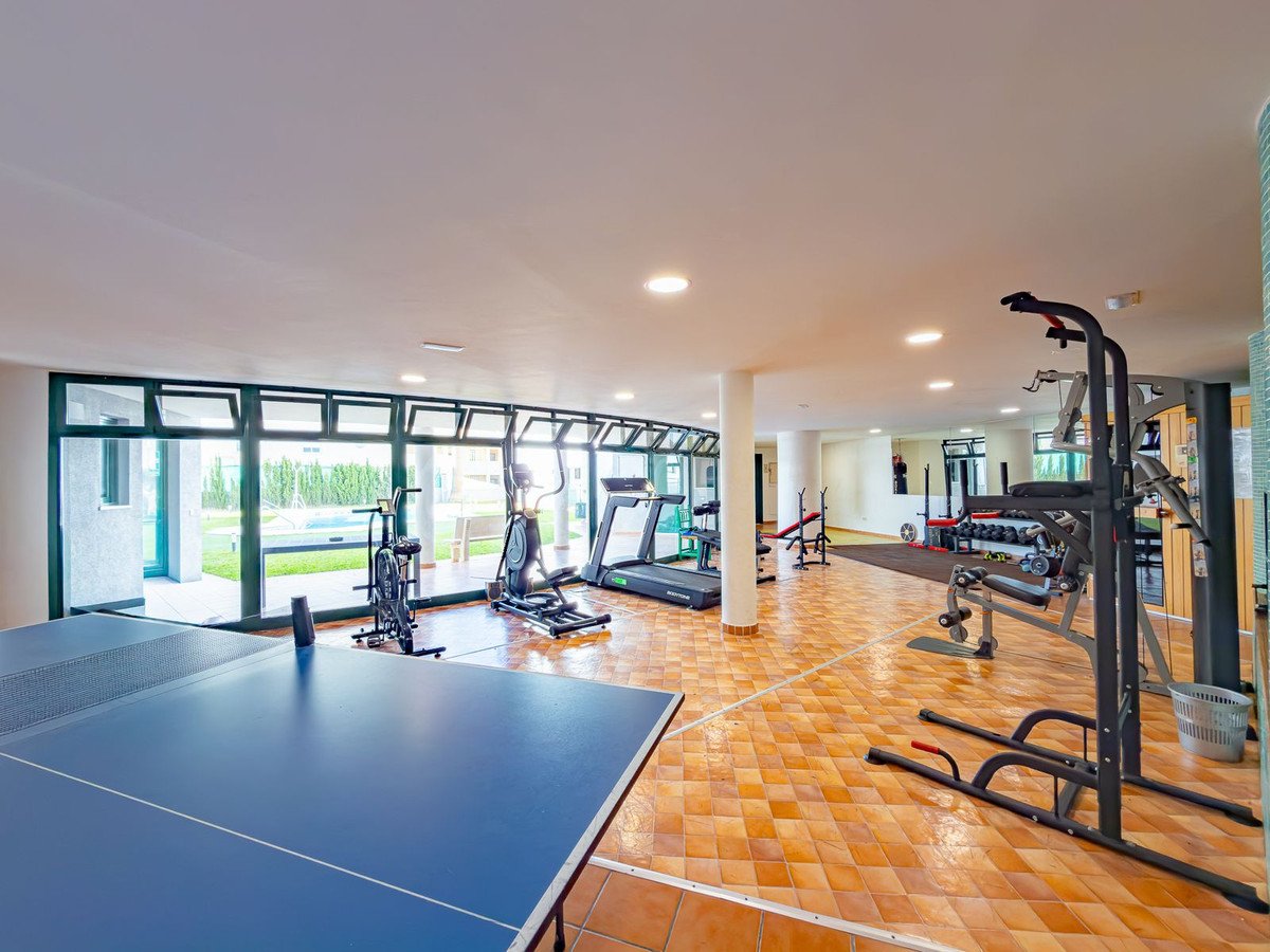 3 Bed Middle Floor Apartment in Fuengirola