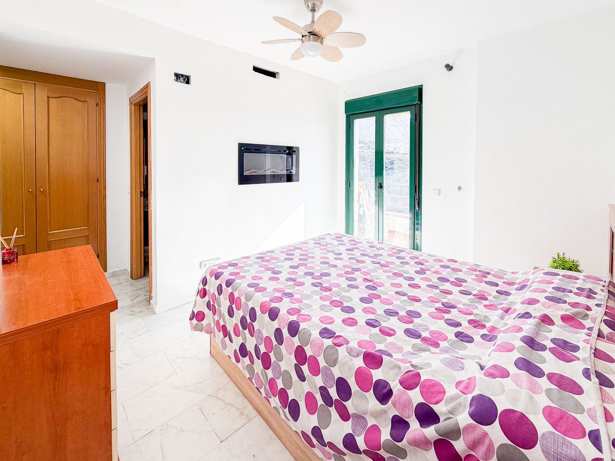 3 Bed Middle Floor Apartment in Fuengirola