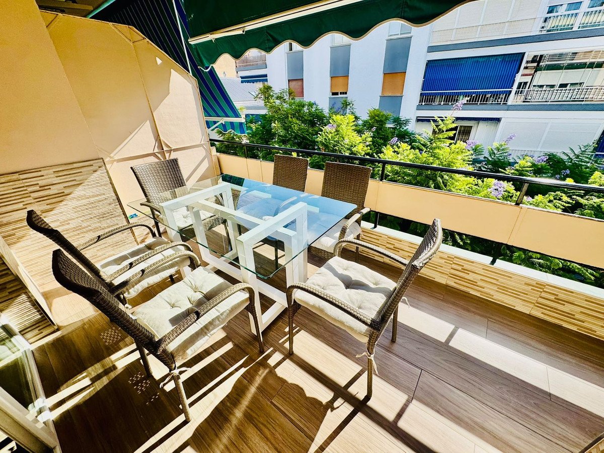 3 Bed Middle Floor Apartment in Fuengirola