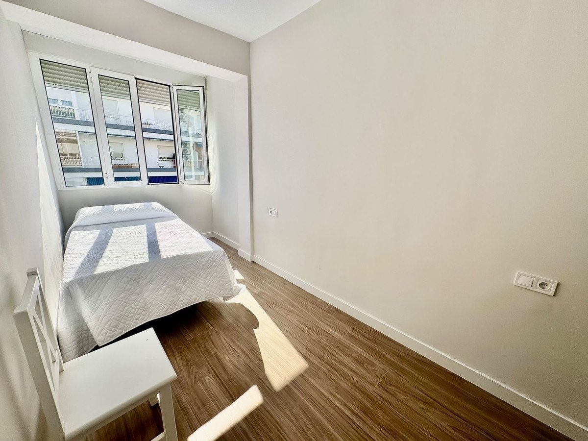 3 Bed Middle Floor Apartment in Fuengirola
