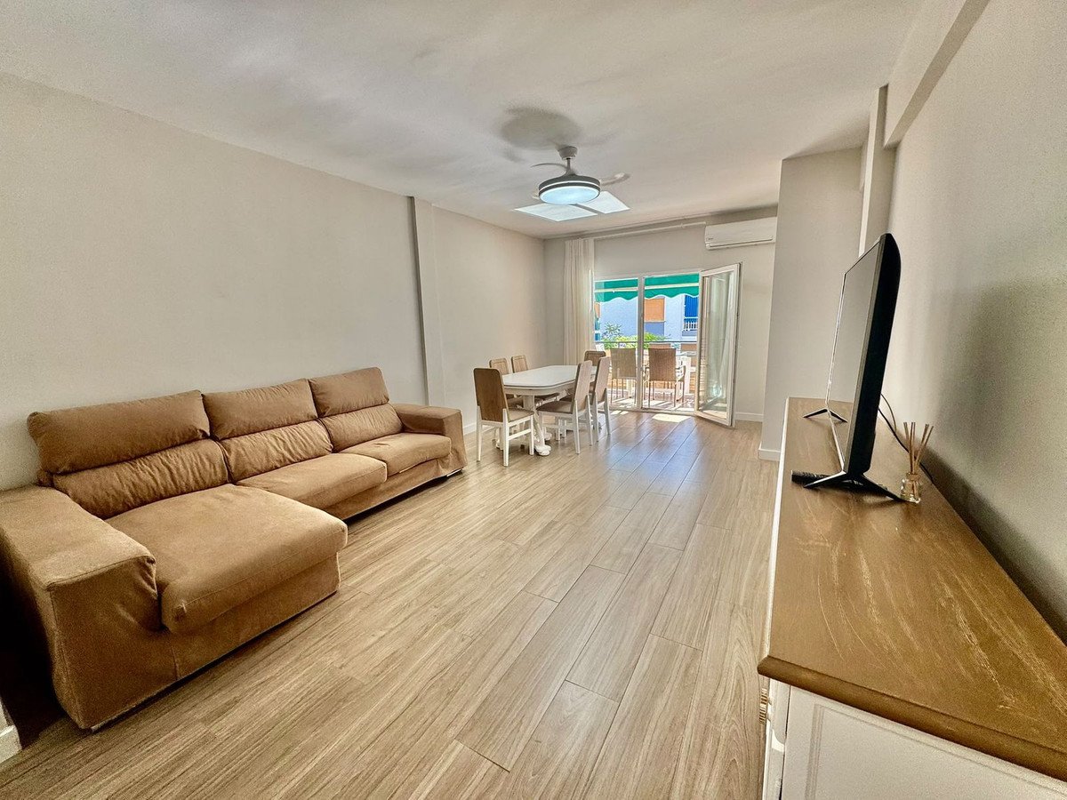 3 Bed Middle Floor Apartment in Fuengirola