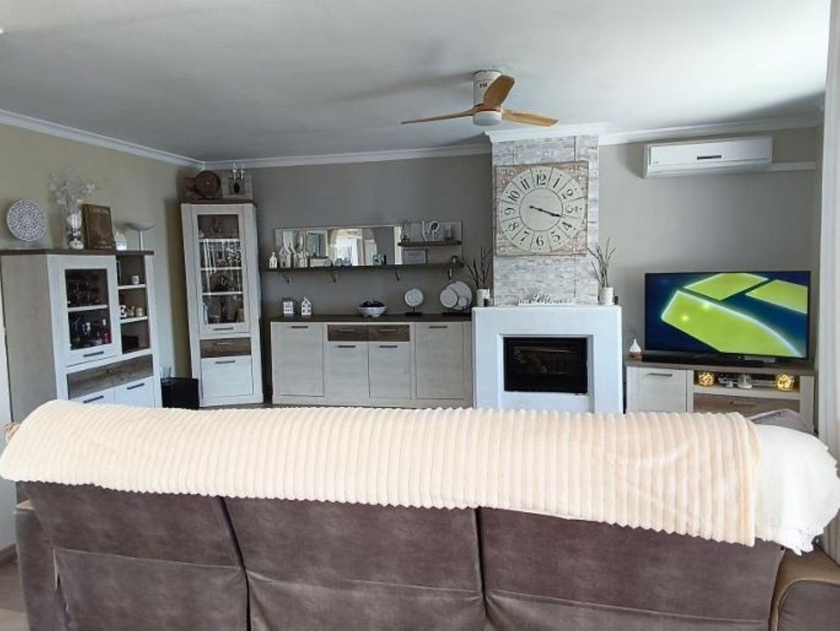 2 Bed Semi-Detached House in Mijas