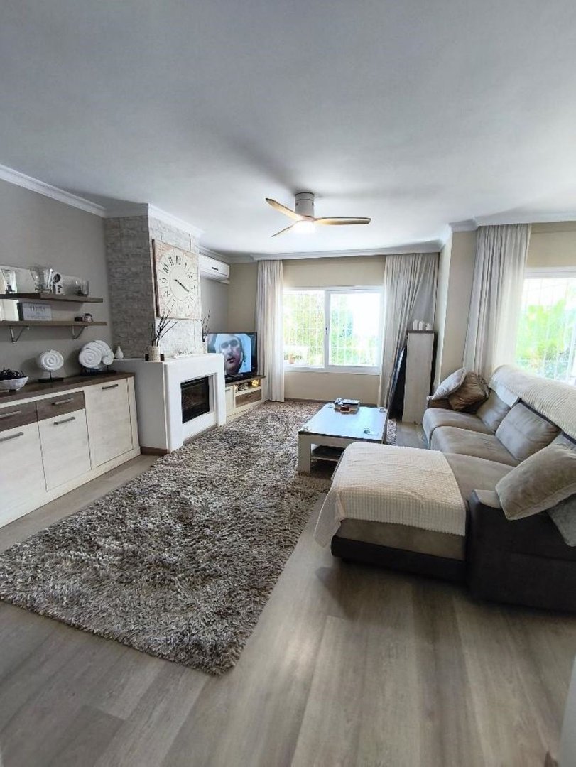 2 Bed Semi-Detached House in Mijas