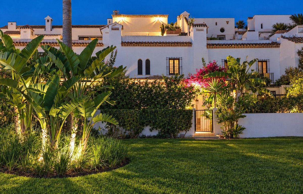4 Bed Townhouse in Casares Playa
