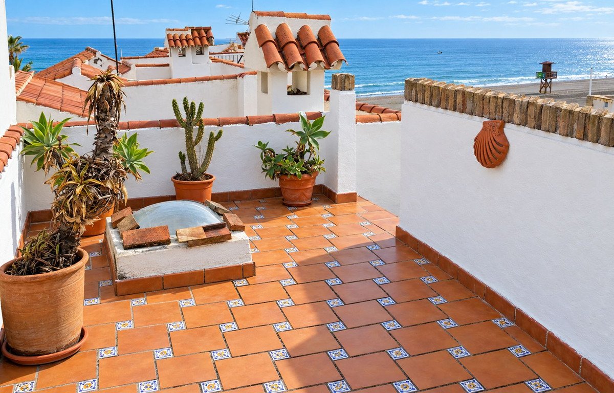 4 Bed Townhouse in Casares Playa