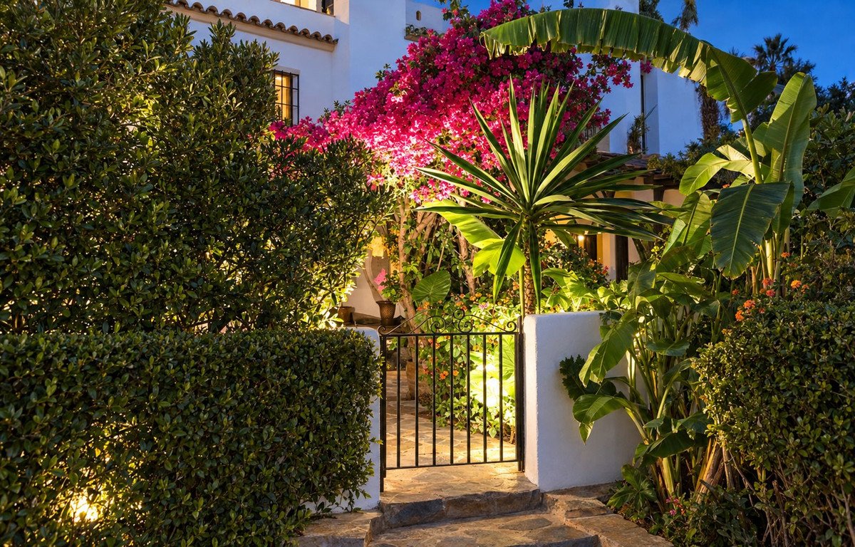 4 Bed Townhouse in Casares Playa