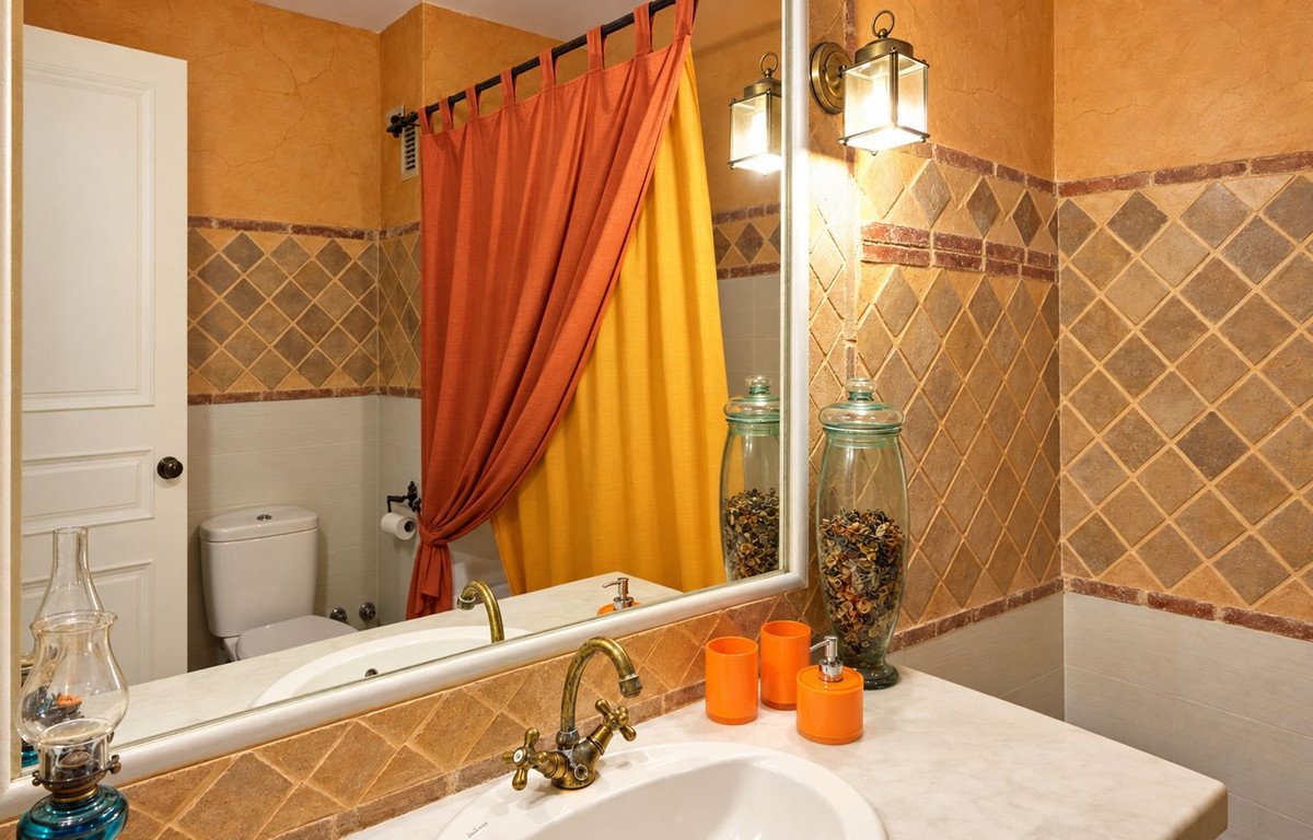4 Bed Townhouse in Casares Playa