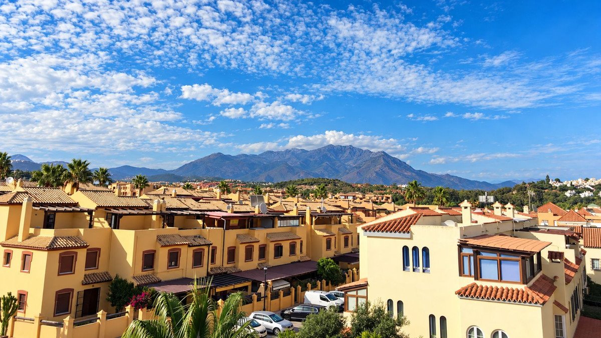 4 Bed Townhouse in Casares Playa