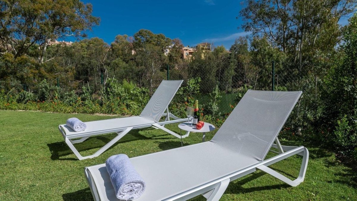 3 Bed Ground Floor Apartment in Nueva Andalucía
